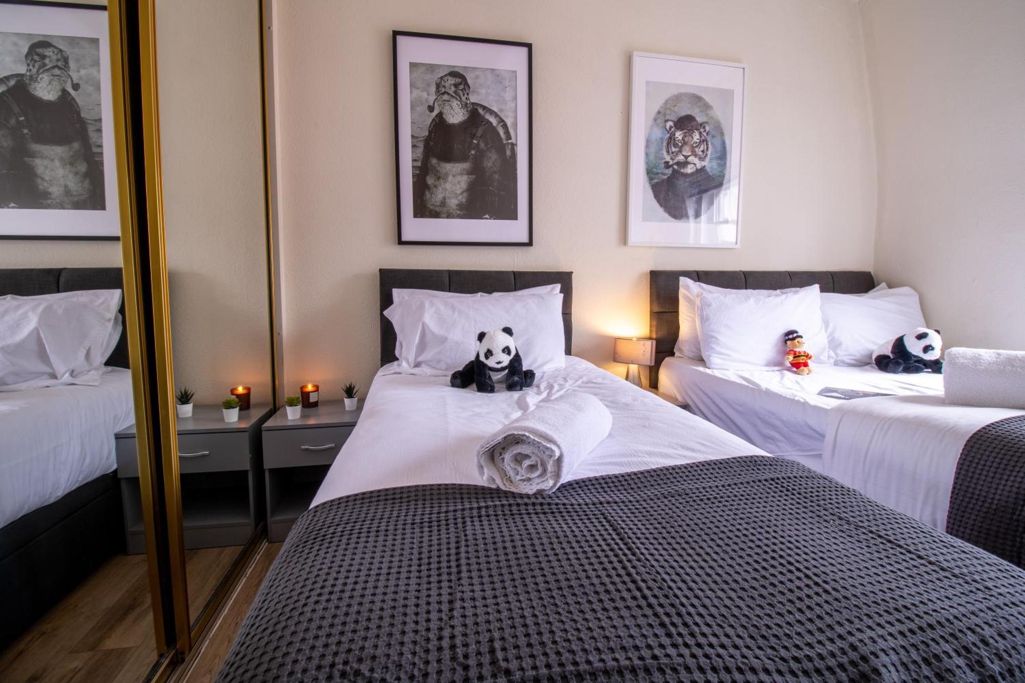 Cosy 2-Bedroom Apartment In Mayfair 8Cb - 4Th Floor No Elevator Londen Buitenkant foto
